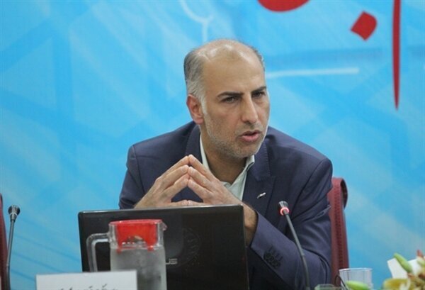 بودجه ۱۴۰۴ نسبت به بودجه‌ سال قبل شفاف‌تر است/ باید از بودجه صادرات نفت فاصله بگیریم