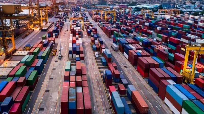 صادرات ۲میلیارد و ۴۲۱ میلیون دلار کالا از مرزهای خوزستان