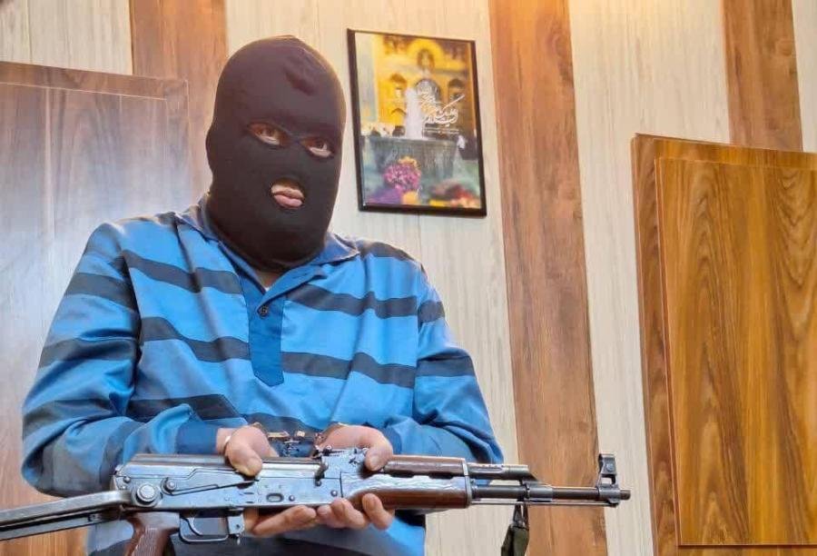 دستگیری سرشبکه باند سارقان مسلح طلاجات منزل در فرودگاه اهواز
